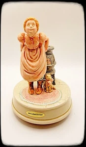 💥 Otagiri Rotating Music Box Thank Heaven for Little Girls Cat Stove Works💥 - Picture 1 of 5