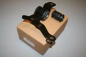 Buje derecho brazo de control inferior delantero ROCAR se adapta a Corolla 93-97 RC-666020-RH - Imagen 1 de 1