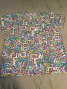Women’s SB Scrubs Floral/Heart V-Neck Scrub Top Size Small - Picture 1 of 5