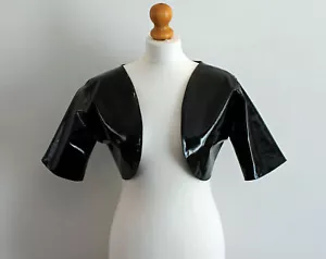 Chaqueta encogible de hombros GA negra y roja brillante de pvc manga corta todas las tallas - Imagen 1 de 3