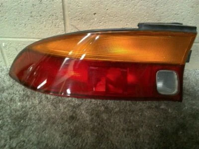 FARO DERECHO PASAJERO SE ADAPTA A GARRA 95-98 4672 Foto 1 de 3