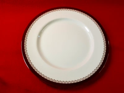 PARAGON (Royal Albert) HOLYROOD : Individual Dinner Plate - 27cm dia : Ex