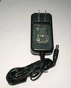 Shenzhen AC Adapter Model: RS-AB02J00 12V 2A Netzteil (getestet) - Bild 1 von 3