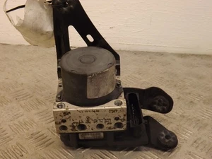 Renault Scenic Abs Pump Modulator 0265231300 1.6 Petrol 2003-2009A - Picture 1 of 8