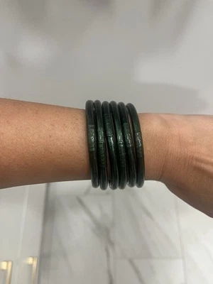 BuDhaGirl verde Foto 1 de 2