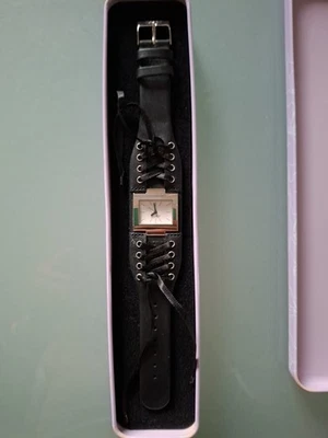 Ausgefallene Esprit Damenuhr Lederarmband Neu - Bild 1 von 4