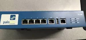 Firewall de próxima generación Palo Alto Networks PA-200. USADO - Imagen 1 de 6