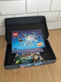 LEGO 40253 Seasonal: Christmas Build-Up 24 in 1 Creative Set
