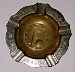 Vintage 1939 NY Worlds Fair METAL ASHTRAY year 1940 trylon perisphere - Picture 1 of 2