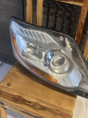 ford kuga drivers side front headlight 2009 - Image 1 of 3