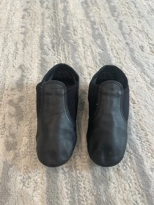 Black Slip-on Jazz Shoes Elastic Leather Sole Dance for little girl 11 m - Image 1 of 4