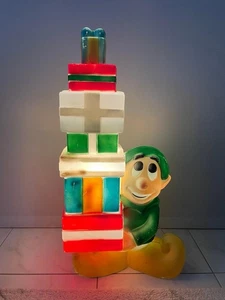 Vintage General Foam 34" Lighted Plastic Blow Mold Elf Stack Gifts Christmas - Picture 1 of 9