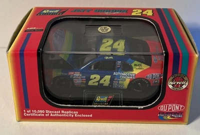 Revell JEFF GORDON #24 Dupont Daytona 500 Monte Carlo Nascar Die-Cast 1:64 (B113 - Image 1 of 4