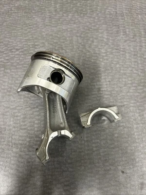 Varilla de conexión genuina OEM HONDA GXV160 HRC216 13200-Z1V-600 con pistón Foto 1 de 4