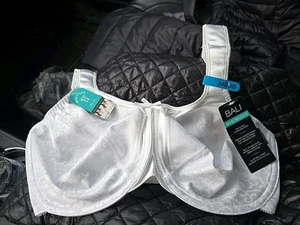 Bali Minimizer Underwire Bra Size 34DDD Style DF3562 White NET Retails For $48 - Picture 1 of 2
