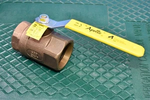 Apollo 70-108-01 Brass 2" Ball Valve 600 CWP Seat RPTFE Threaded Ends USA - Picture 1 of 6