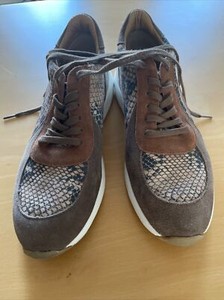 oaklyn hiker sneakers