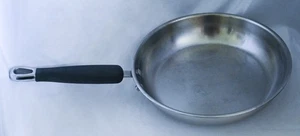 KitchenAid Pfanne Bratpfanne 10" Größe Edelstahl Silikon Griff - Bild 1 von 3