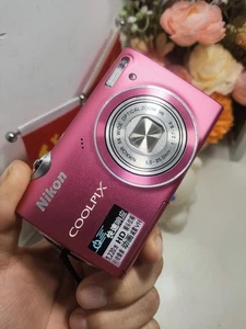 Nikon S5100-ISO 100-3200, Optical VR, ENGLISH, Low-Light Cam - Picture 1 of 7