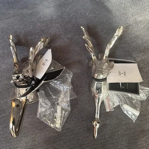 Aluminium Deer Head Wall Hook Lot of 2 Pieces 7 inches Stag Hooks - Picture 1 of 5
