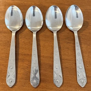International Pueblo Edelstahl Southwest SUPPENLÖFFEL 6 7/8" 4er Set - Bild 1 von 5