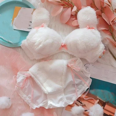 Lolita Dulce Niñas Mujeres Sujetador Peludo Conjuntos Lazo Lindo Invierno Imitación Piel Bragas Calzoncillos Foto 1 de 2