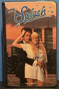 Splash VHS 1984 Clamshell 1st Pressing Tom Hanks Daryl Hannah **BUY 2 GET 2 FREE - Picture 1 of 3