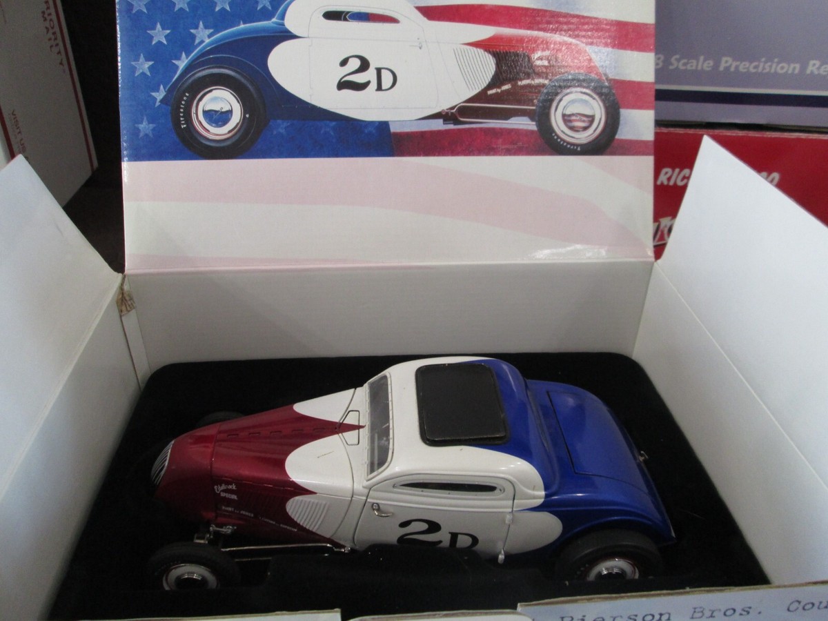 gmp 1934 Pierson Bros. Coupe 1/18 限定版 gmp 1934 Pierson Bros. Coupe 1/18 限定版 - メルカリ