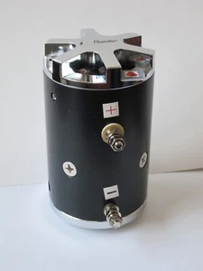 Lowrider Hydraulics Thunder competition Black motor, 2 posts & ventilated, 1 - Bild 1 von 10