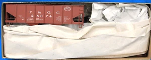 HO Scale - ACCURAIL 2438 NYC TOLEDO & OHIO CENTRAL 55-Ton USRA Twin Hopper - KIT - Picture 1 of 3