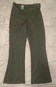 NWT Hollister Black & White Pin Stripped Business Causal Woman’s Pants Size 7 - Picture 1 of 9