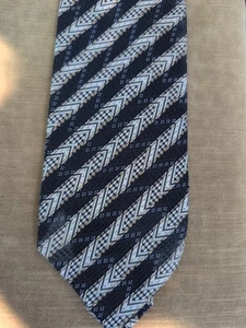 1 SULKA Silk Neckties Tie Made In France Geometric Silver Blue 57” - Picture 1 of 3