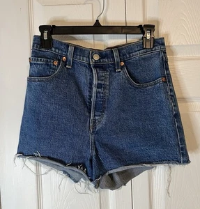 Pantalones Cortos Levi's Premium Para Mujer Ribcage Talla 28 Botón Mosca Tiro Alto Denim Jean - Imagen 1 de 7