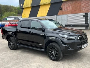 2021 Toyota Hilux 2.8 D-4D Invincible X Pickup Double Cab 4dr Diesel Auto 4WD Eu - Picture 1 of 19