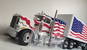 1:18 Road Kings Peterbilt 359 "Estrellas y rayas de Estados Unidos - 1967 - Camión + Remolque" EMBALAJE ORIGINAL - Imagen 1 de 5