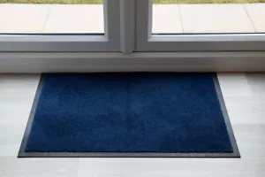 Luxury Navy Blue Throw Down Entrance Mat - Picture 1 of 4