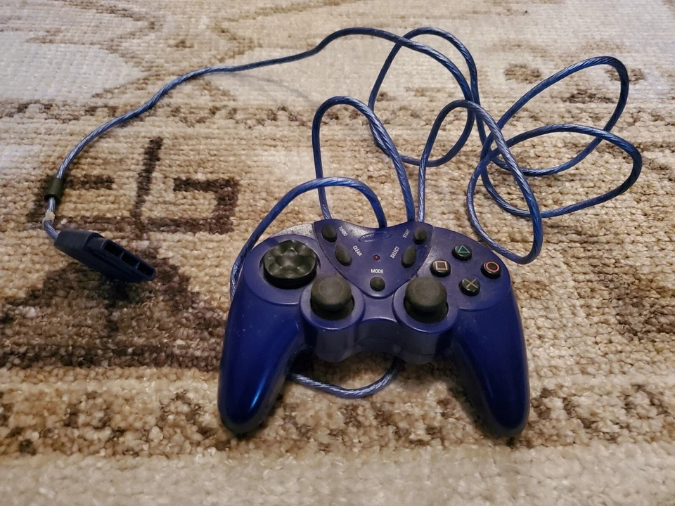 Intec Sony PS2 Playstation 2 Controller (PS2-7001-B) - Image 1 of 1