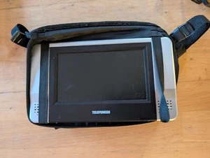 Mobiler DVD-Player mit zwei Bildschirmen / Telefunken Twin 7 - gebraucht - Bild 1 von 7
