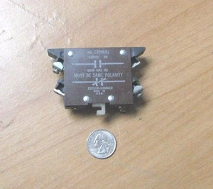 Cutler-Martillo, C320KB2, Contacto Auxiliar Serie A2, 600V - Imagen 1 de 2