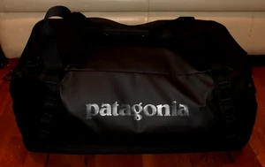 BNWT Patagonia Black Hole Duffel 55L MSRP $169!! - Picture 1 of 20