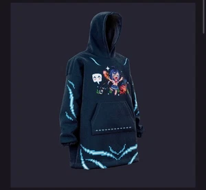 Gamersupps Creator Waifu Cup Shylily Pixel Hooded Blanket | Bigger - Bild 1 von 2