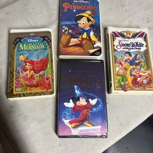 Vintage Disney VHS Lot Of 4 Fantasia, Pinocchio, Snow White, & Little Mermaid  - Imagen 1 de 24