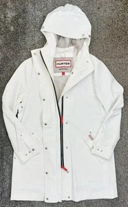 Chaqueta Abrigo de Lluvia HUNTER Original Para Mujer Blanco Goma Impermeable Mac PEQUEÑA - Imagen 1 de 9