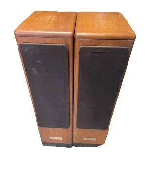 Pair Advent Laureate Tower Speakers - Image 1 of 4