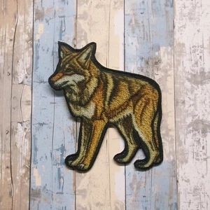 Coyote Patch Iron-on Applique Animal Badge, Howling Wolf, Wildlife, Mountain - Picture 1 of 12