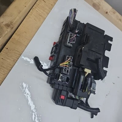 08-12 Ford Escape Mercury Mariner BCM Body Control Module Computer Fuse Box OEM - Image 1 of 4