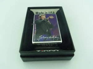 BRIQUET ZIPPO ESSENCE - JOHNNY HALLYDAY NOIR - Collection , OCCASION TBE - A 12 - Imagen 1 de 3