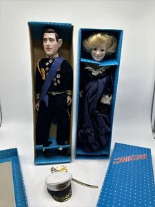 Prinzessin Diana Prinz Charles Porzellan Komposit Puppe Lot Blau London Antiquitäten - Bild 1 von 12