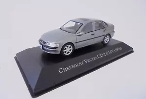 Modellino auto CHEVROLET Vectra CD 2.0 16V 1996 - 1:43 SALVAT pressofuso miniatura AR158 - Foto 1 di 6