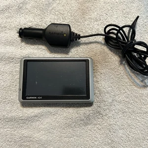 Garmin nuvi 1350 4.3in Touchscreen GPS Navigator - Picture 1 of 4